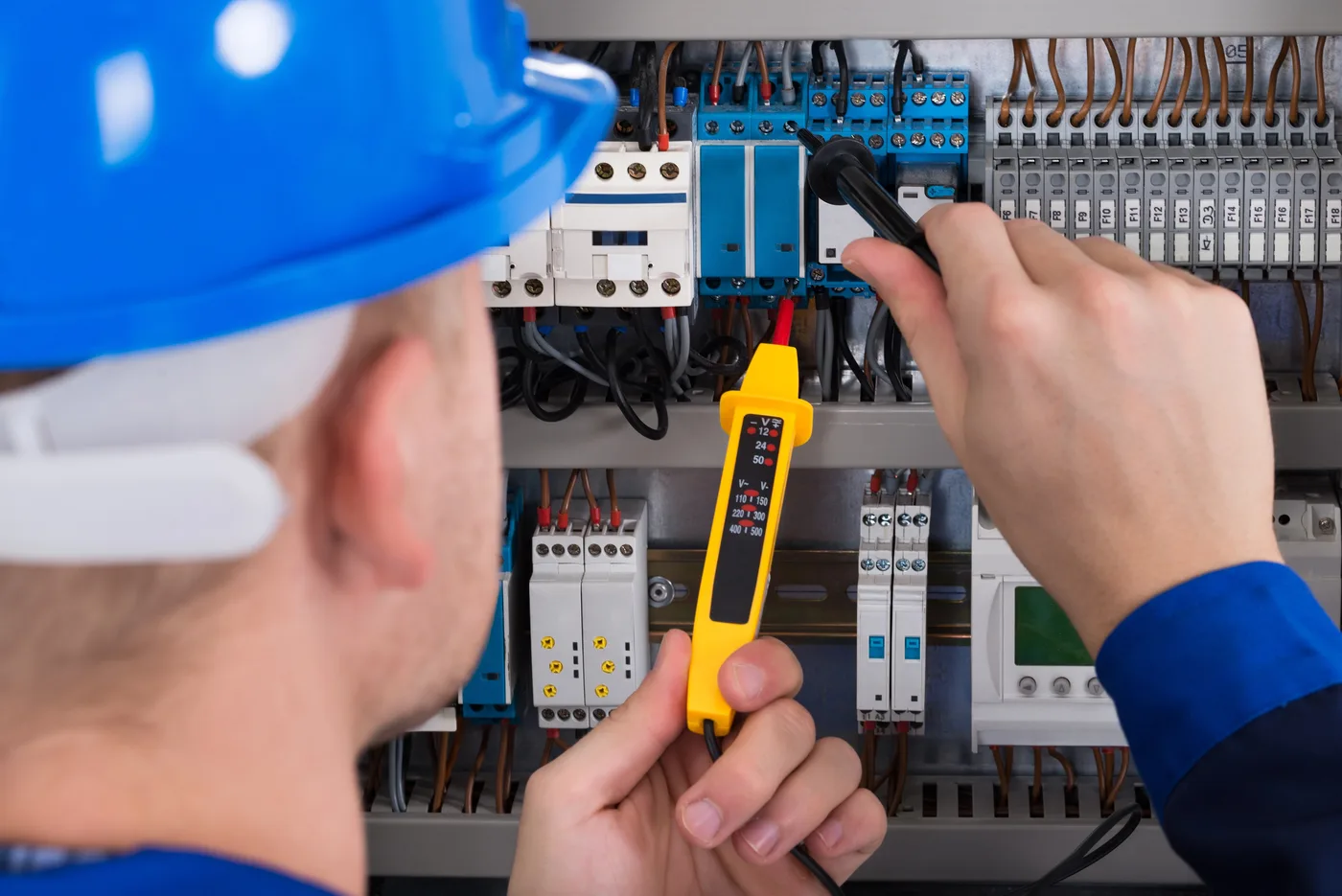 Contrôle des protections d'un tableau lors d'une rénovation électrique